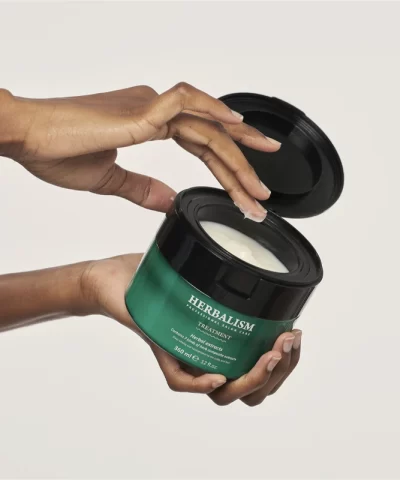 LADOR Herbalism Treatment 360ml - Image 2