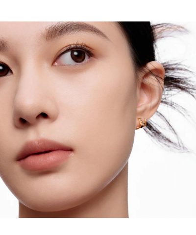 Alternative view of Translucent Blurring Longwear Foundation 30ml