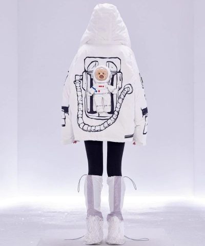 13 De Marzo x NASA Astronaut Teddy Bear Painted Down Jacket White 3