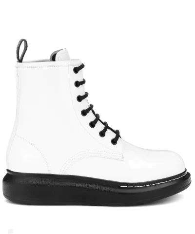 Alexander Mcqueen Leather ankle boots 7
