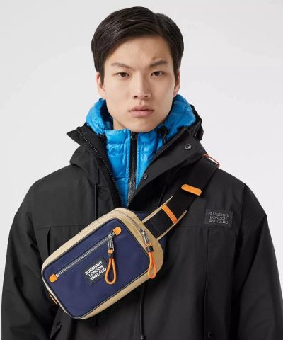 Burberry Logo Appliqué Two-tone ECONYL® Bum Bag - Image 4
