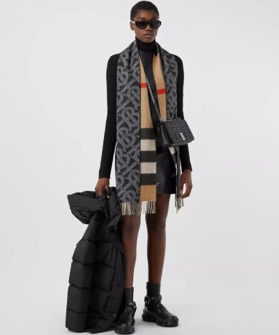 Burberry Reversible Check and Monogram Cashmere Scarf - Image 7