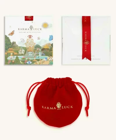 Redpouch.whitenvelope.women 1