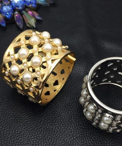 Alternative view of Steffe Gold Venetian Princess Wide Pearl Bangle