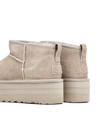UGG Womens Classic Ultra Mini Platform Boot 2 1