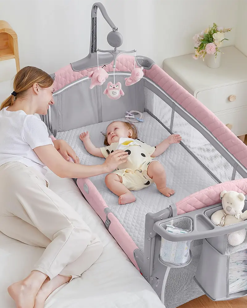 Baby Bassinet Bedside Crib, Pack and Play with Mattress, Diaper Changer and Playards from Newborn to Toddles,