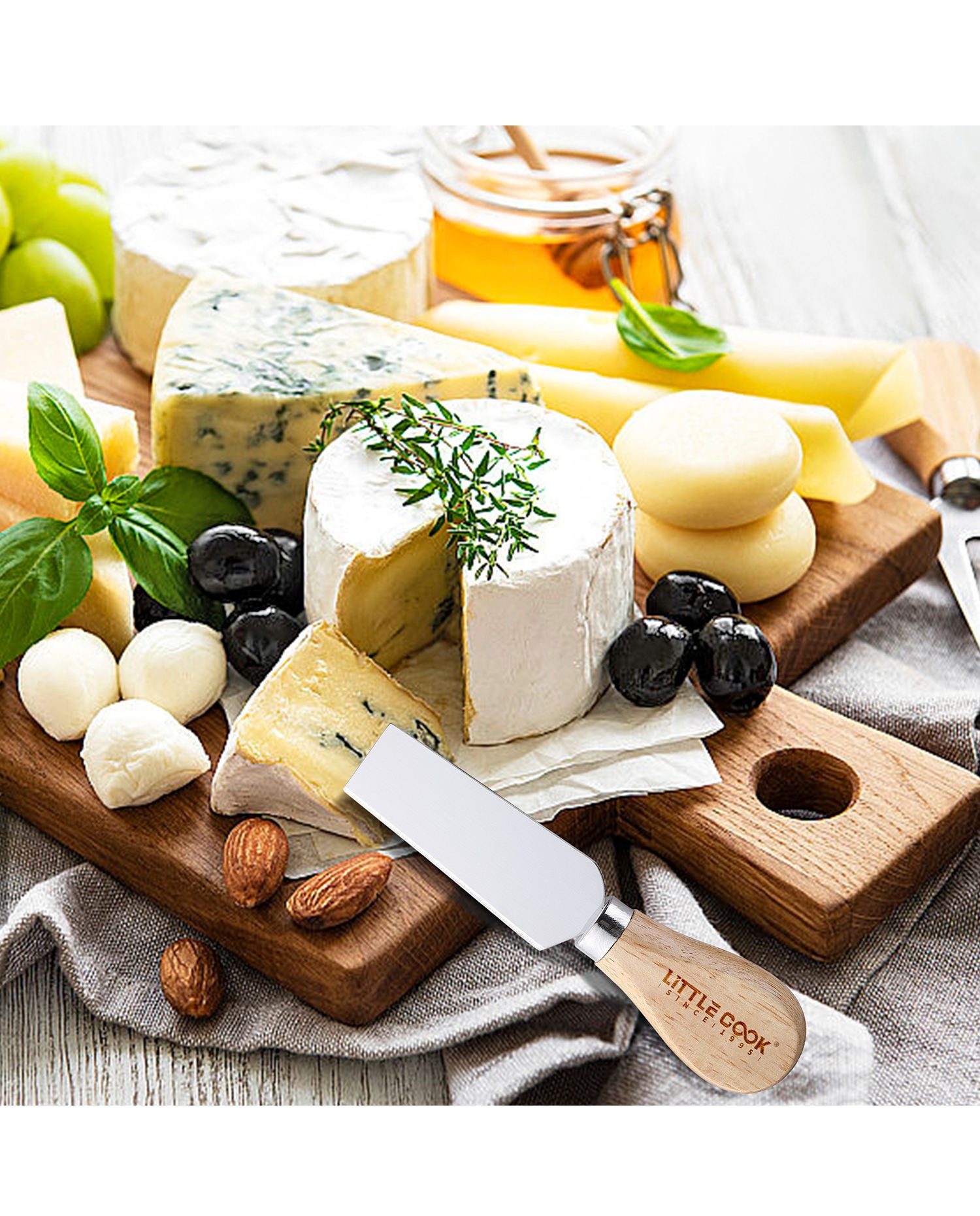 Alternative view of 4-Piece Cheese Knife Set | Stainless Steel with Wood Handles