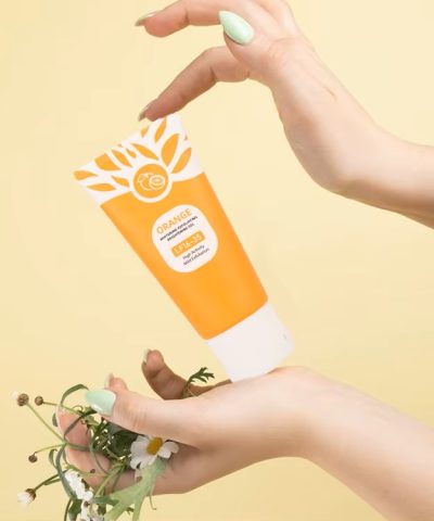 Gloway Orange Exfoliating Gel Cleanser - 50g, With Vitamin C